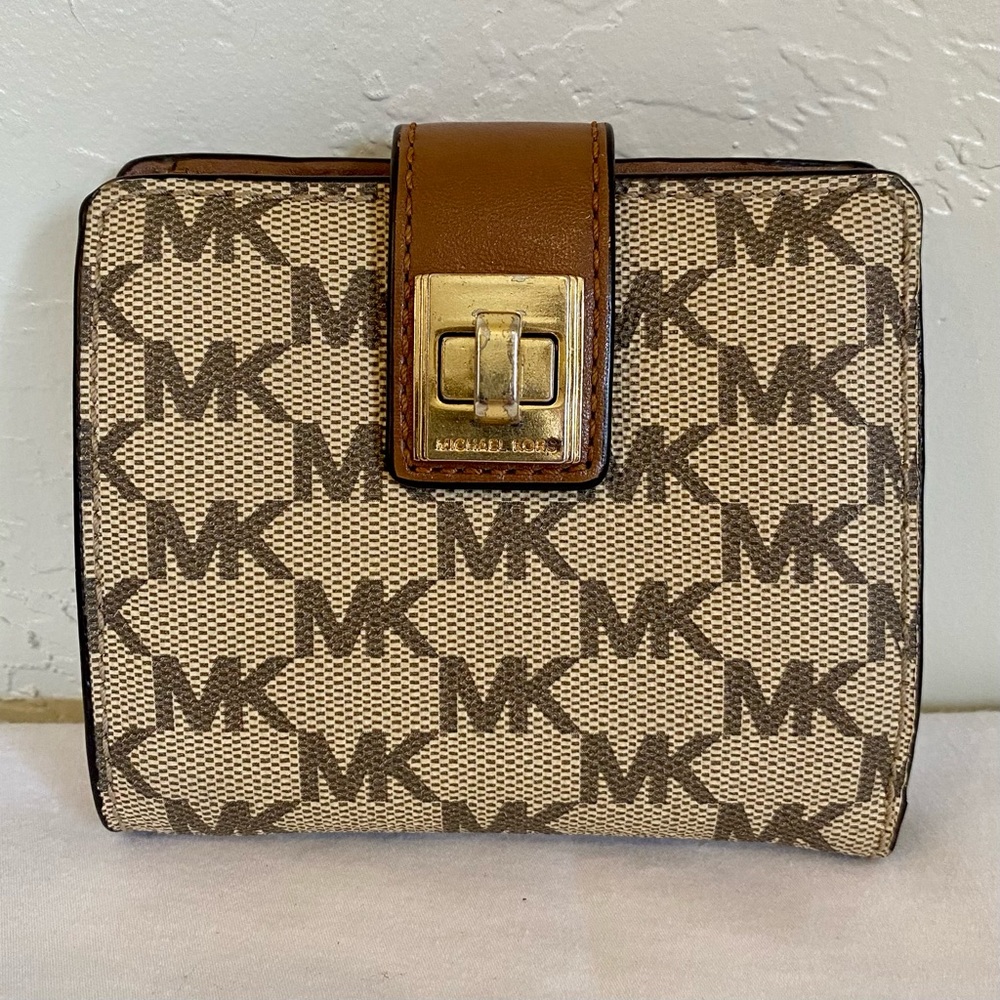 Michael Kors Natalie Bi-Fold Wallet